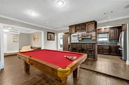 Spacious 5BR Houston Home|PrivatePool, BBQ, Family - Image 3