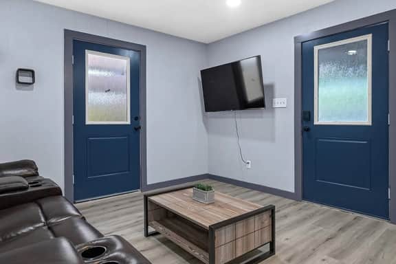 Remodeled Home near NRG, Downtown, Medical Center sleeps10 - Image 4
